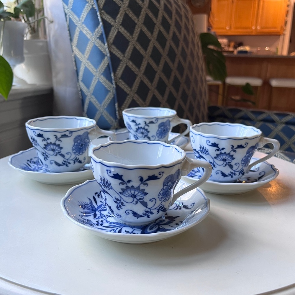 4 Blue Danube Teacups and Saucers Set Floral Blue and White